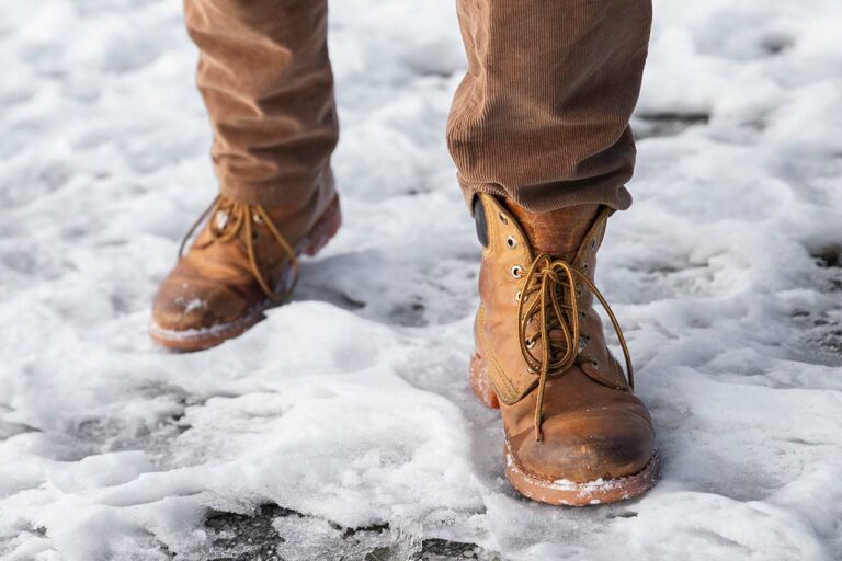 Best Hunting Boots for Cold Weather (2023)